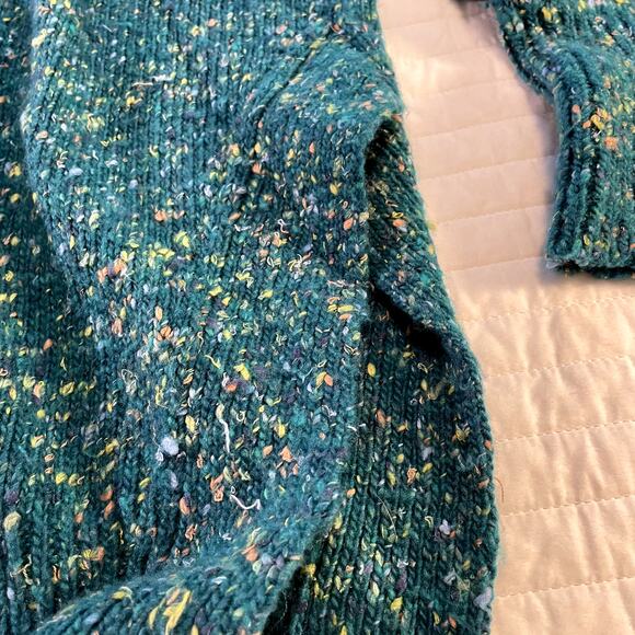 Lou and Grey Women's Green Mock Turtleneck Sweater, size Large - Picture 3 of 7